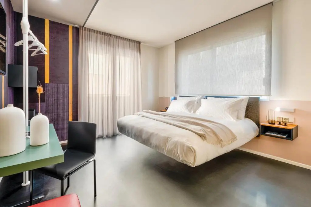 Standard Double room with balcony (twin beds)