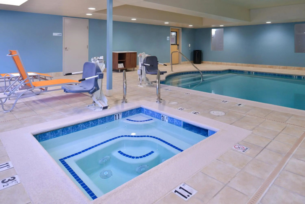 Holiday Inn Express Stockton Southeast by IHG - фото 15