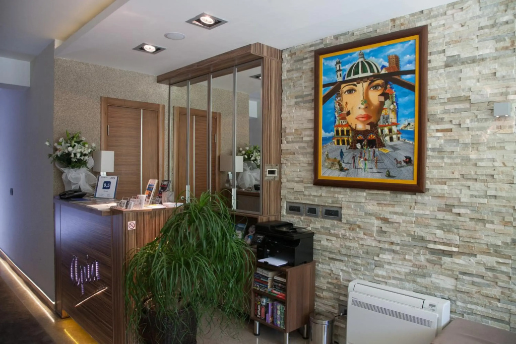 Hotel photo 2