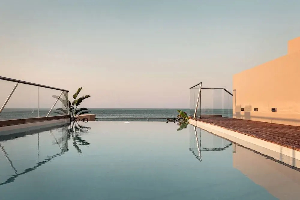 More Meni City Beach Rhodes Galeriebild 15