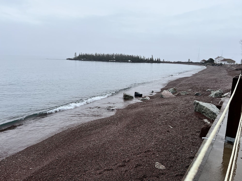 Beach & Waterfront
