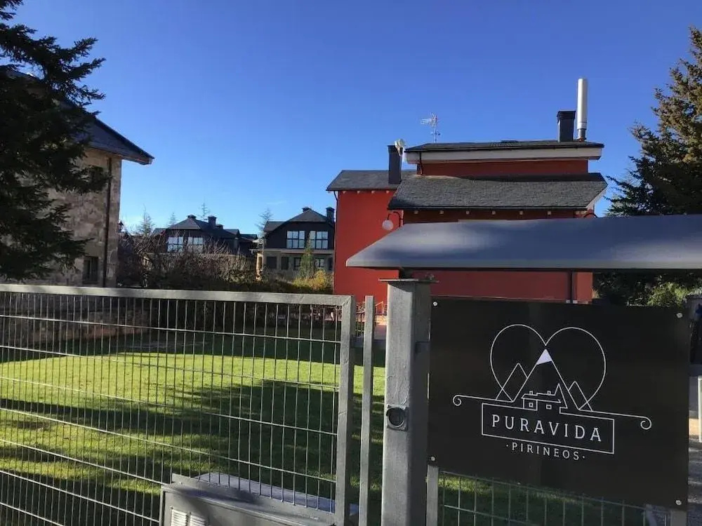 Pura Vida Pirineos