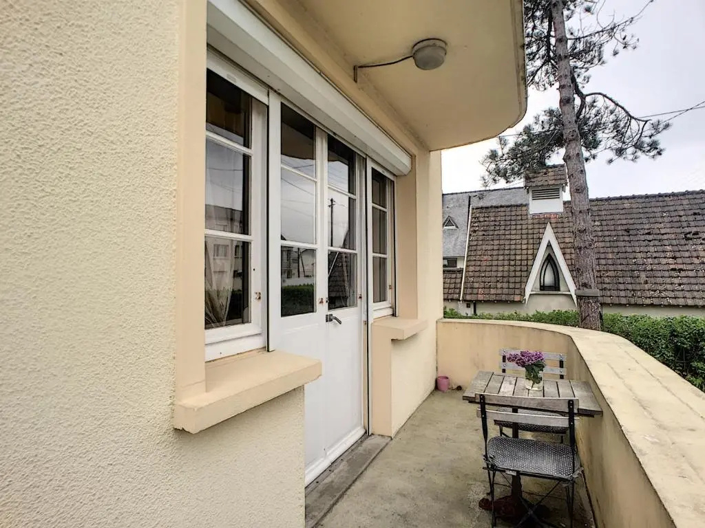 Maison Jullouville, 5 pièces, 9 personnes - FR-1-361-15