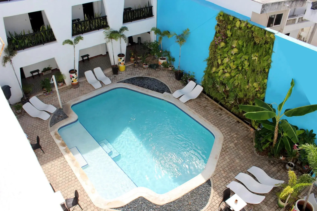 Hotel photo 16