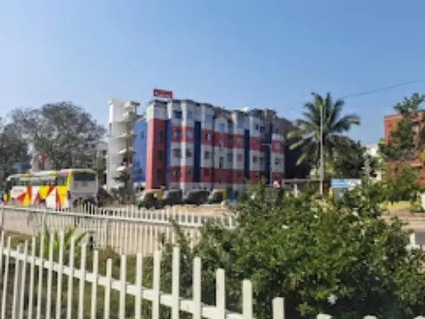 Zeromiles Hotel Prasant