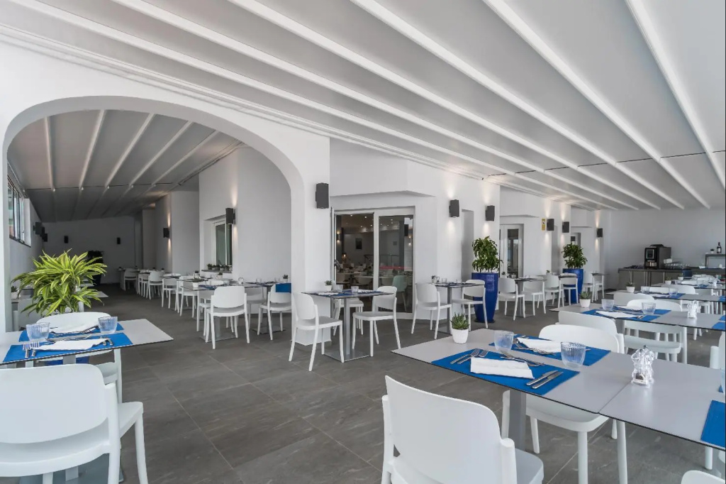 Aparthotel Esquinzo Y Monte Del Mar - Général