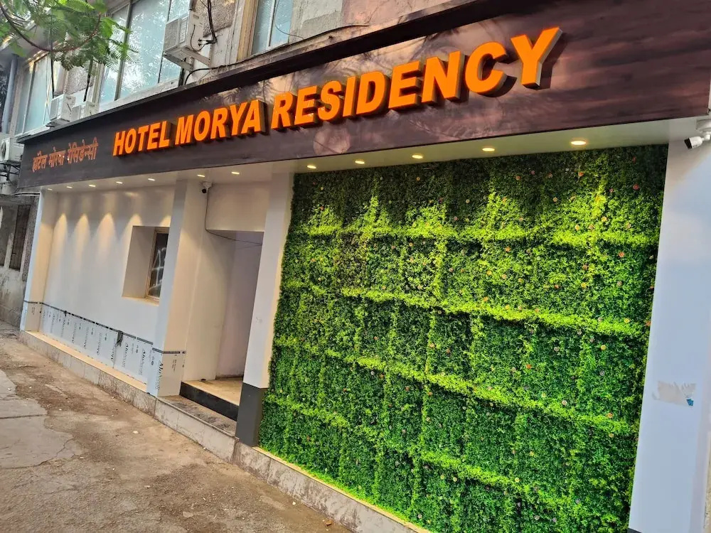 Hotel Morya Residency Parel
