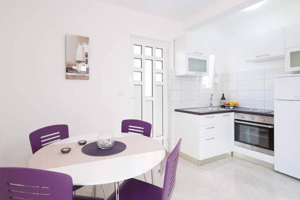 Cvita Sucic Apartments — о. Чіово, Хорватія мініатюра 26