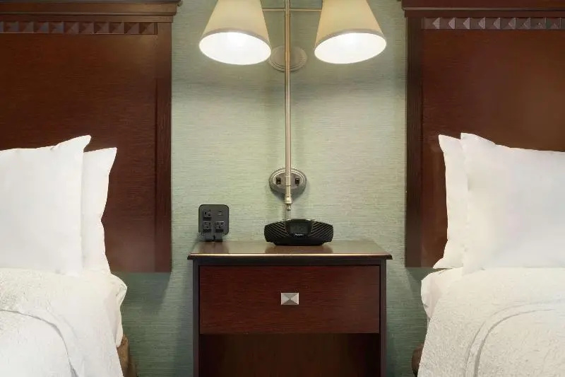 Hampton Inn & Suites Thousand Oaks, CA - Chambres