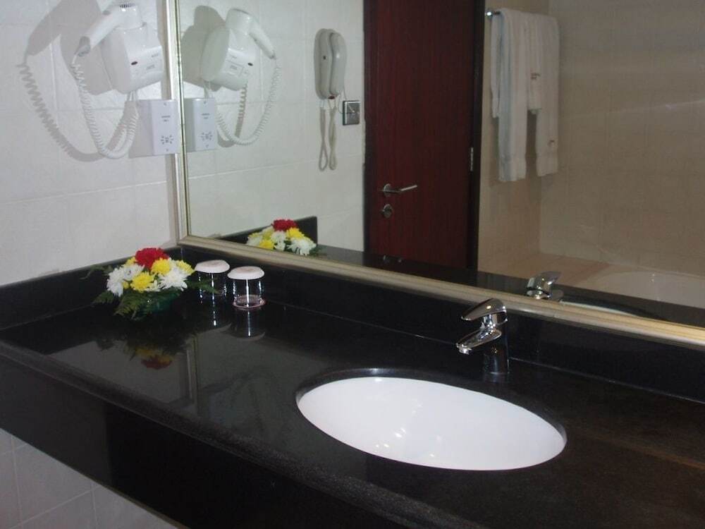 London Suites Hotel