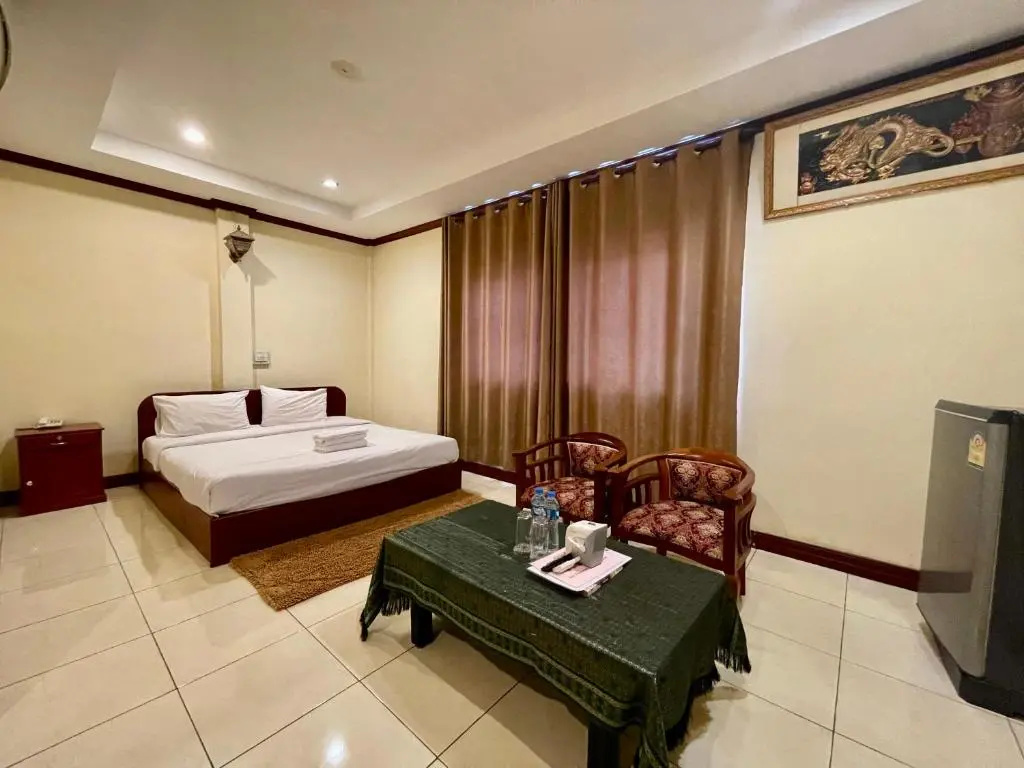 Sengkeo Hotel - Chambres