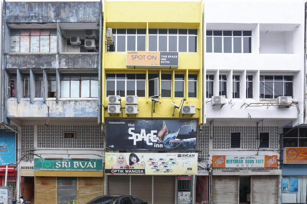 Hotel O The Space Inn