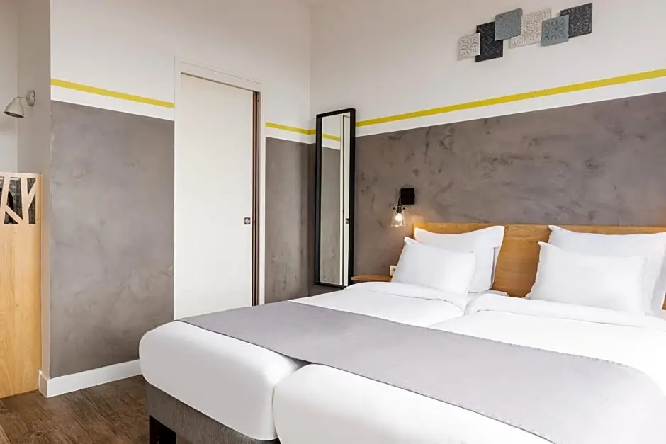 Superior room