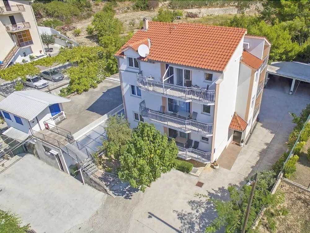 Apartments Ante