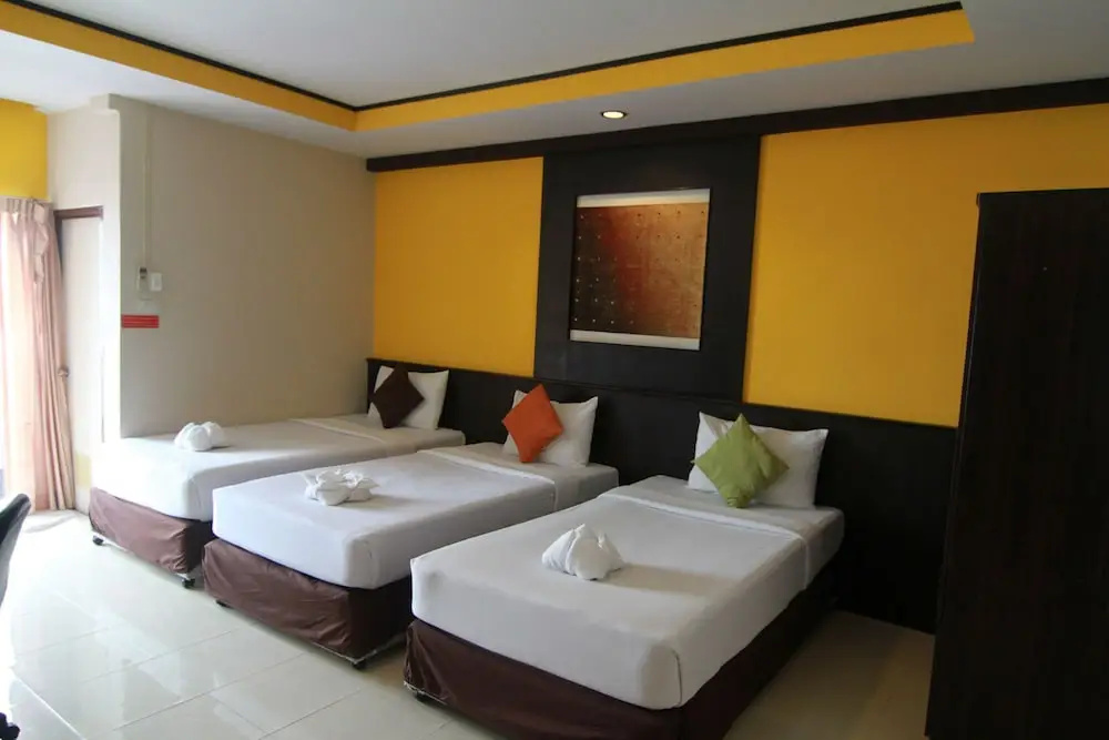 Grand Pinnacle Room Type - Standard Double room (full double bed)