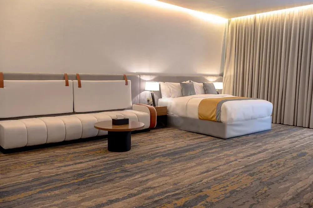 Hotel photo 12