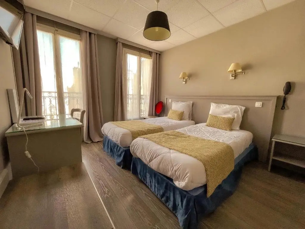 Standard Double room (twin beds)