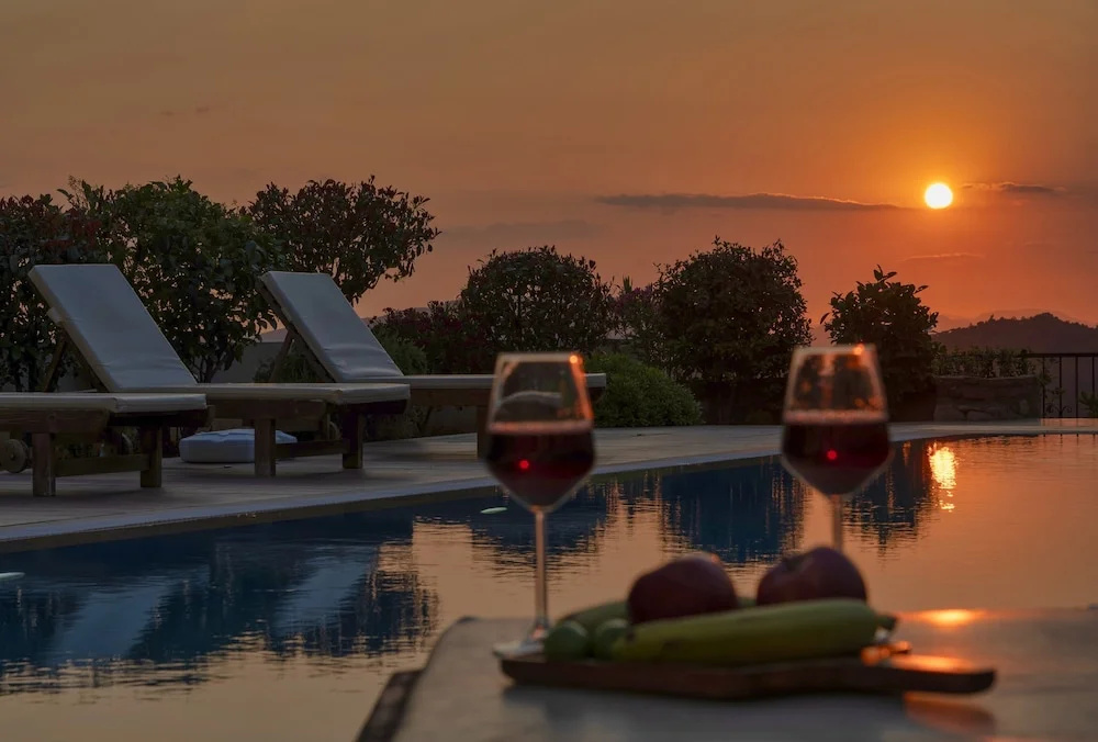 4 Bedroom Luxury Villa - Diamond