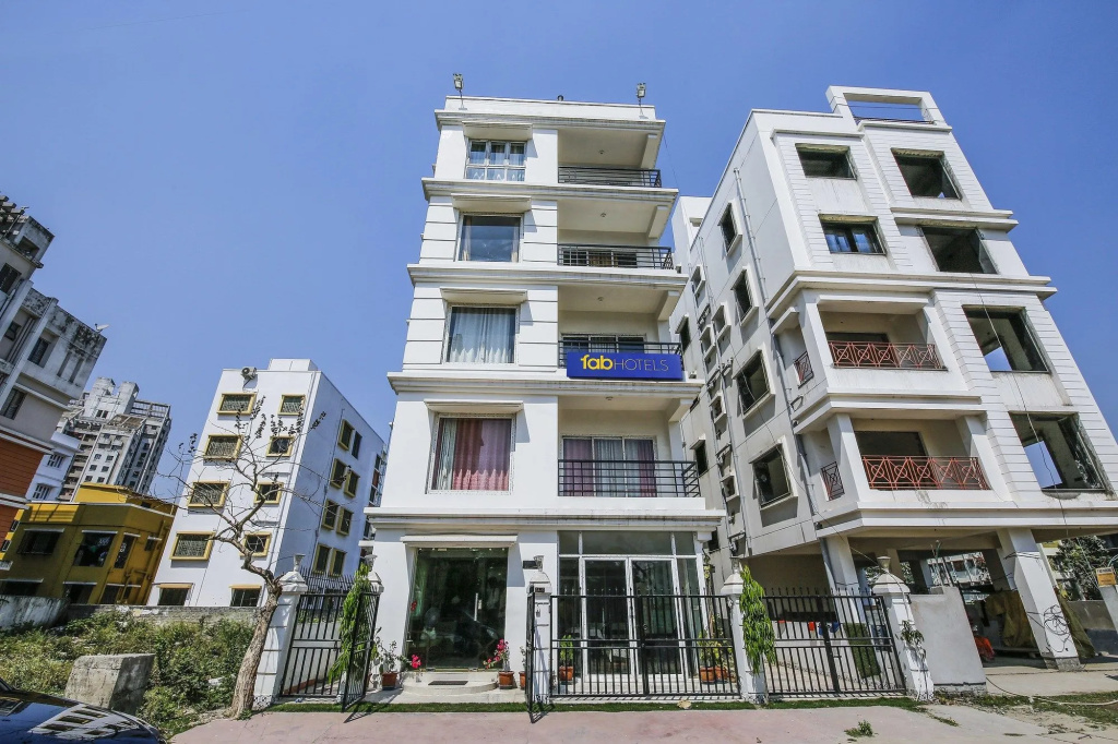 Fabhotel Eleanora
