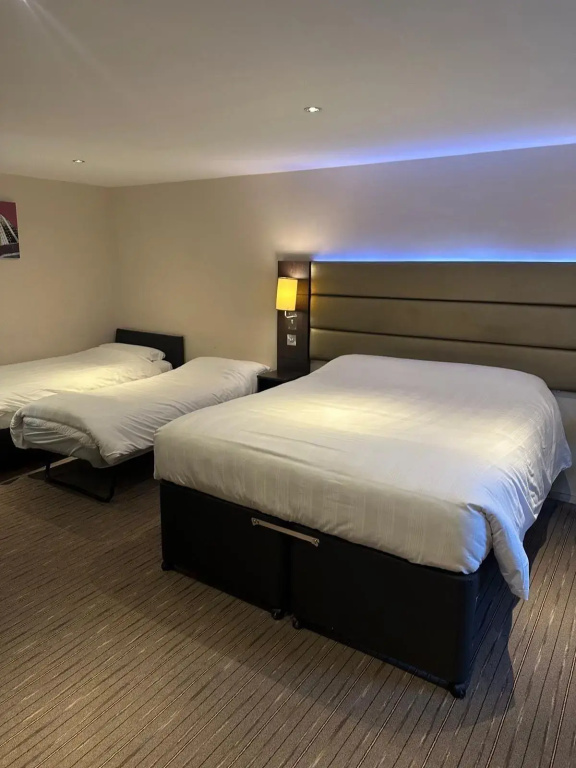 Premier Inn Wirral (two Mills) - Général