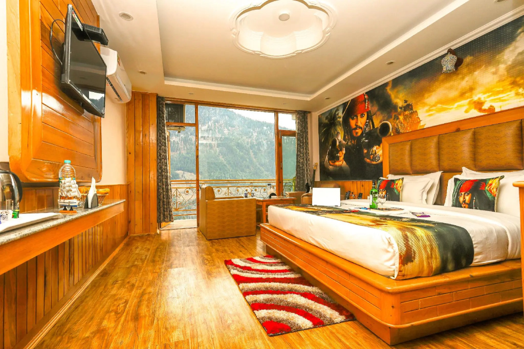 Executive room with mountain view