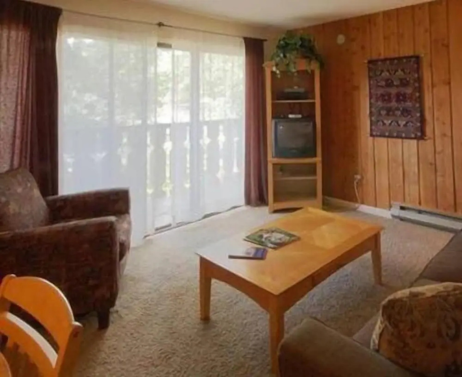 Scandinavian Lodge and Condominiums - Chambres