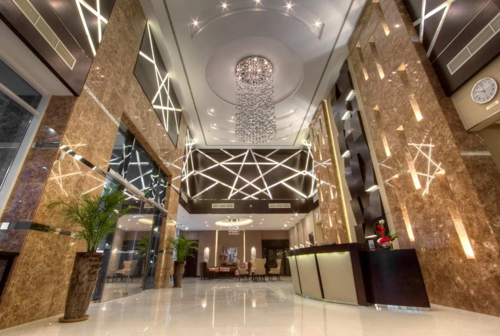 Lobby & Reception