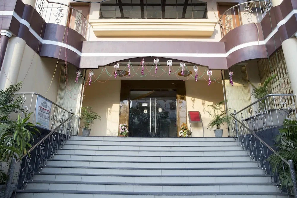 Hotel Mahabir Galaxy