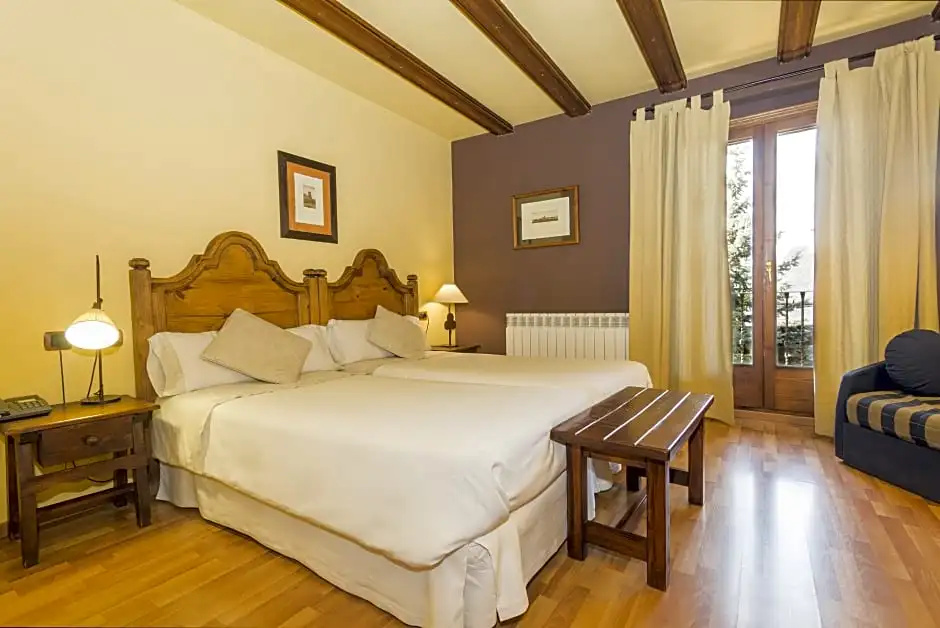 Hotel Casa Cornel - Chambres