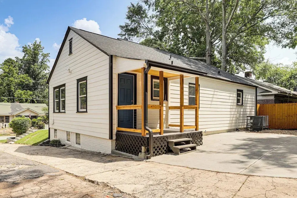 4 Mi to Intl Soccer & Dtwn Fun: Modern ATL Home