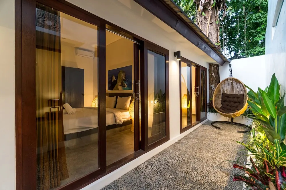 Private 7 Bedroom near Seminyak