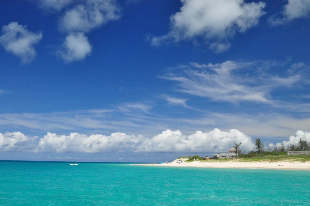 Beach & Waterfront