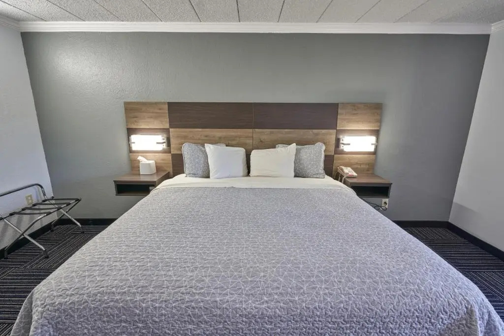 Admiralty Inn & Suites - a Red Collection Hotel - Chambres