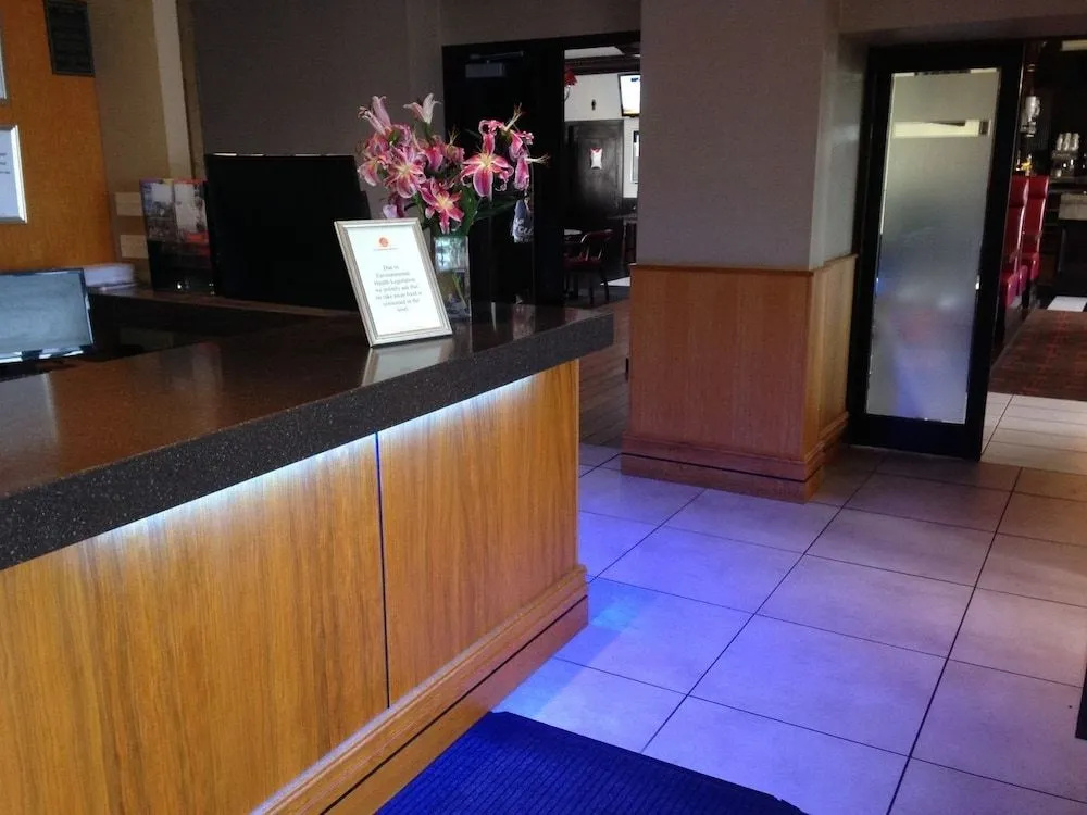 Caledonia Hotel