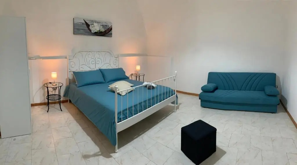 Mena Holiday House