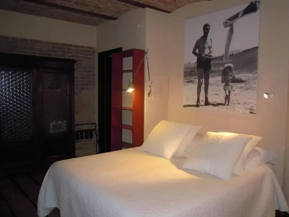 Standard Double room with garden view (full double bed)