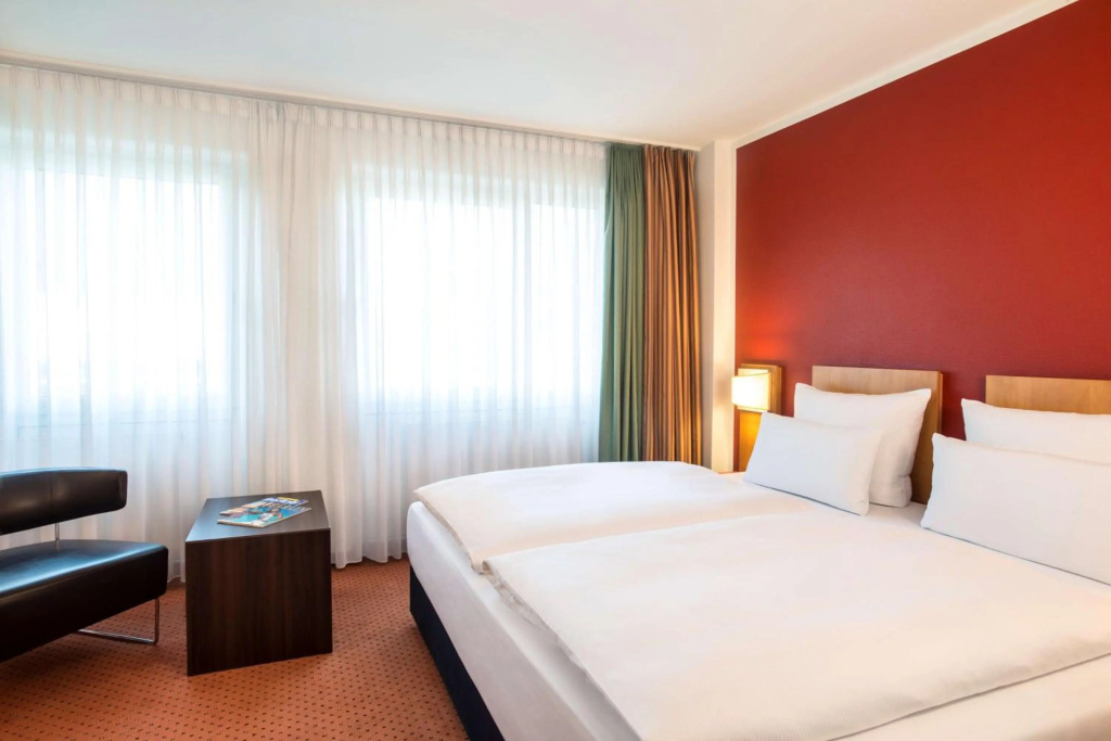 iStay by NH Berlin City Ost Hotel — фото
