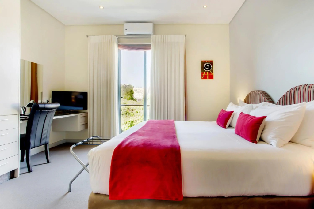 The One 8 Hotel - Général