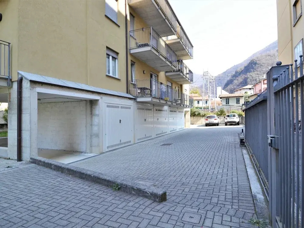 Apartment at Lago di Como Near Dervio Beach