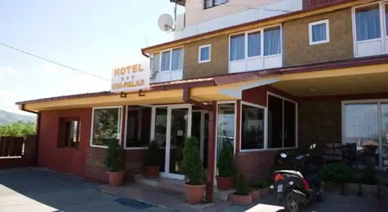 Hotel Uni Palas Ii