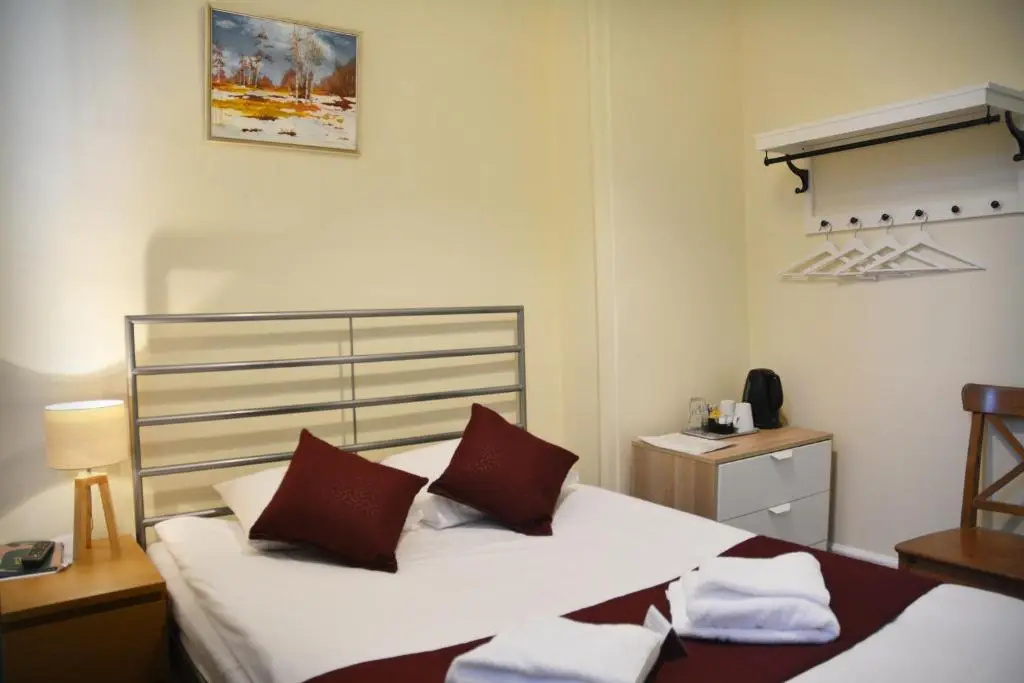 Standard Double room (full double bed)