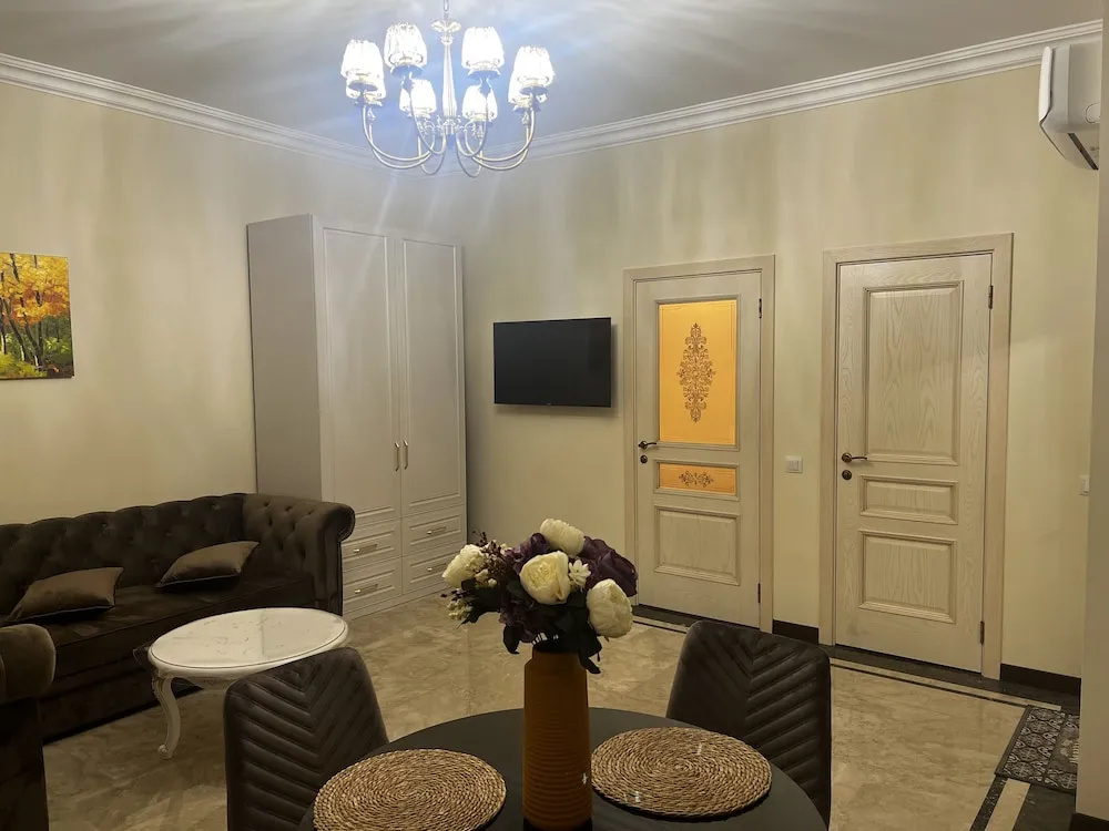 Royal Apartment