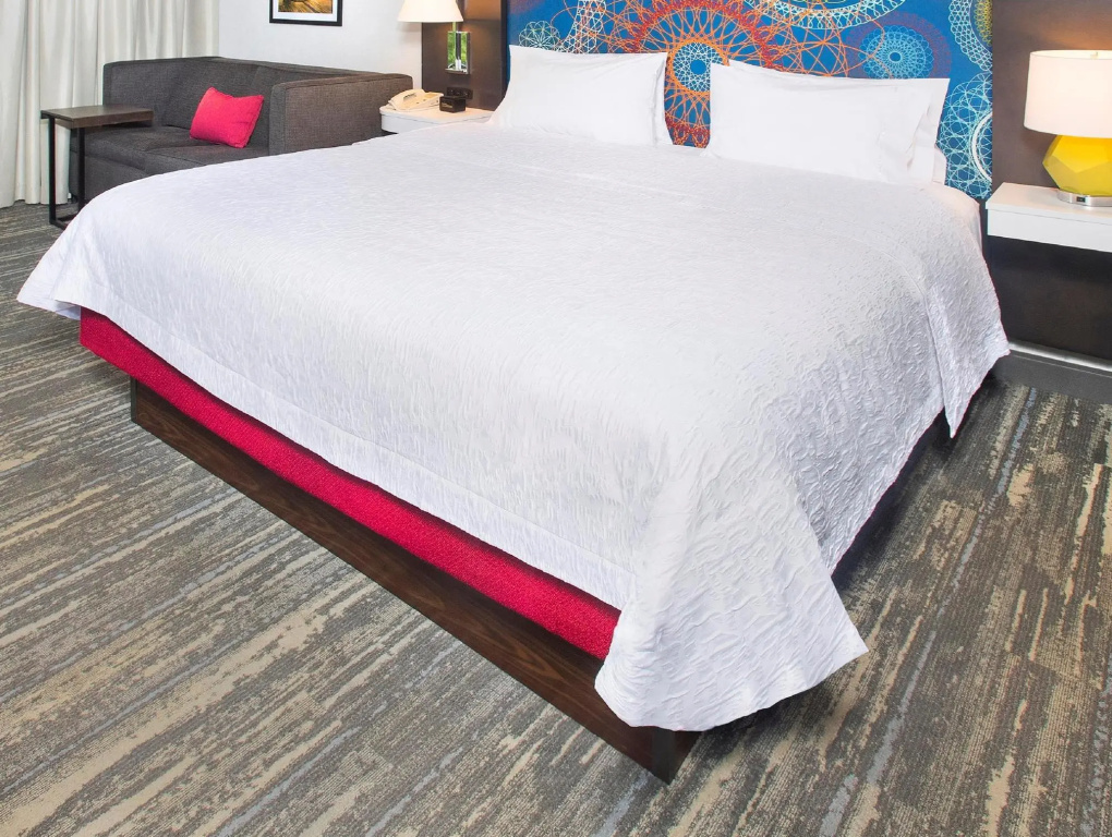 Double Suite (full double bed)