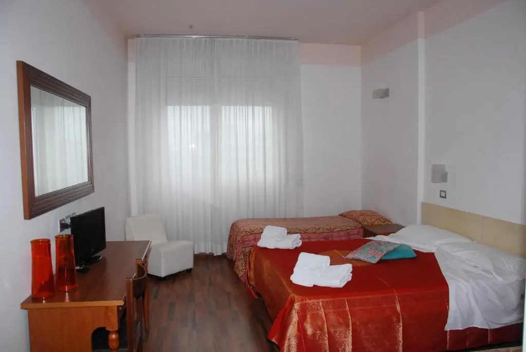 Hotel Golden - Chambres