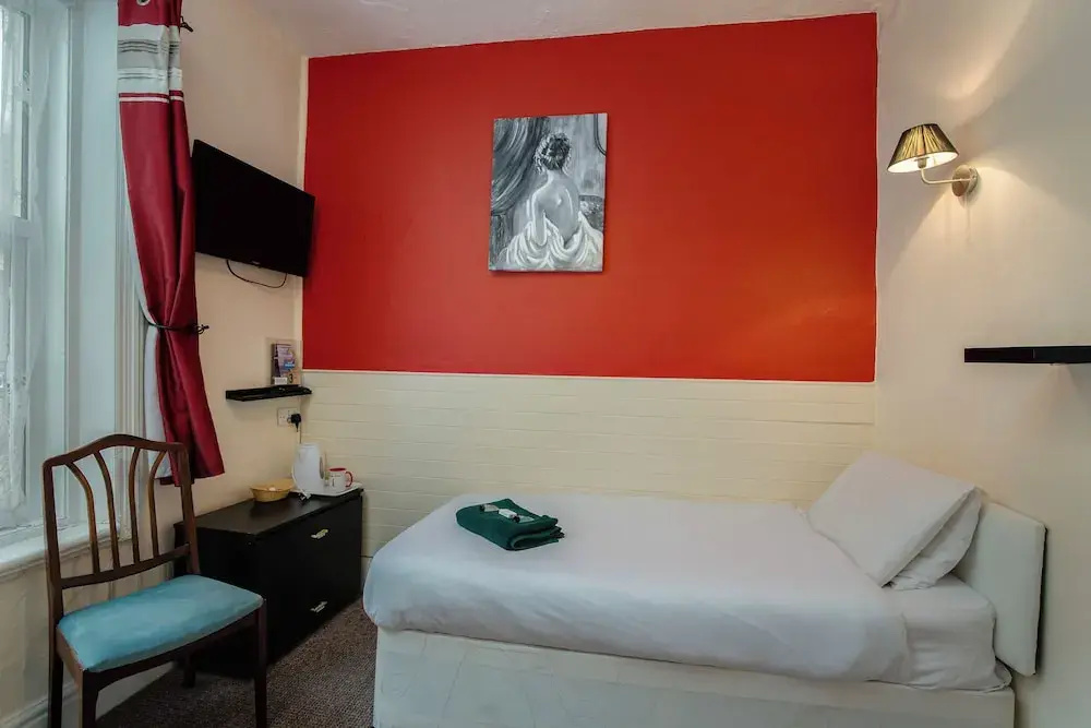 Comfort room