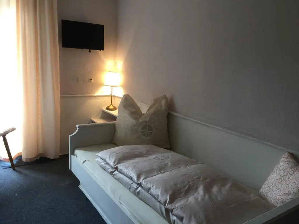 Standard Single room with balcony