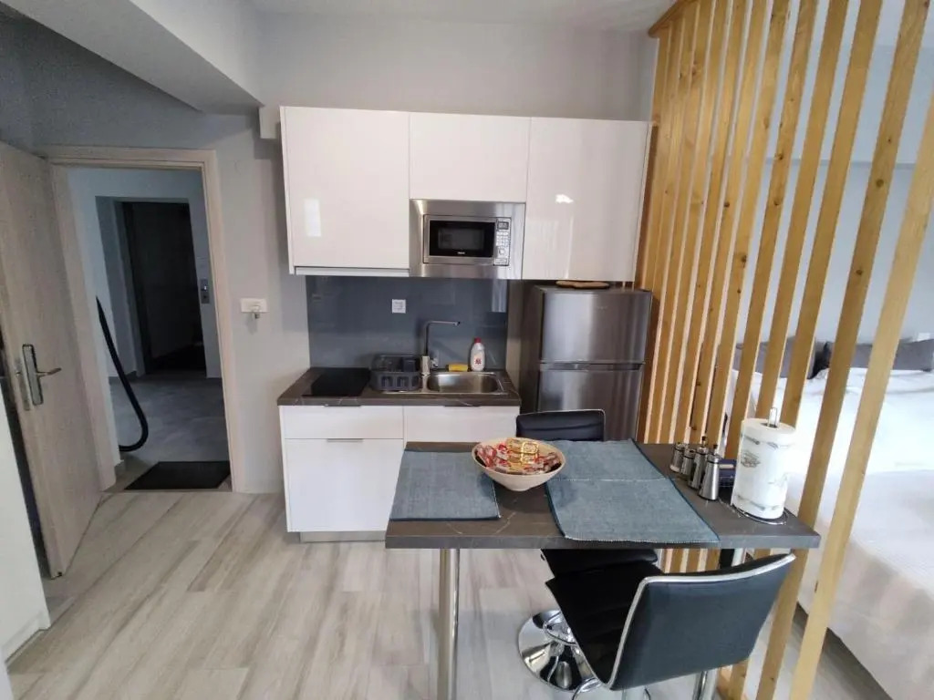 Different Apartments - фото 24