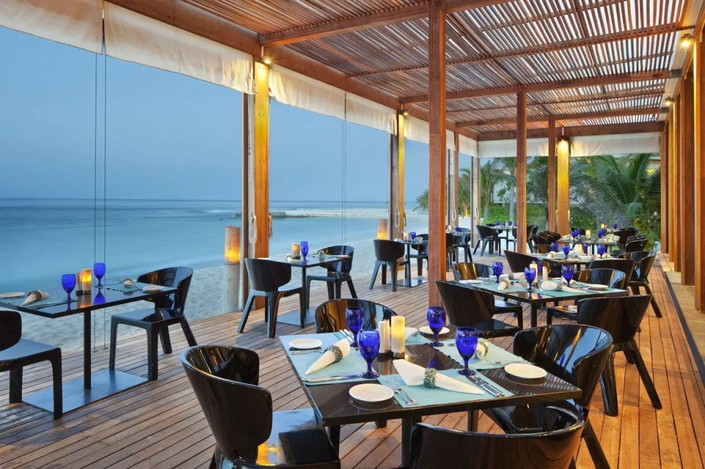 Holiday Inn Resort Kandooma Maldives by IHG - Général