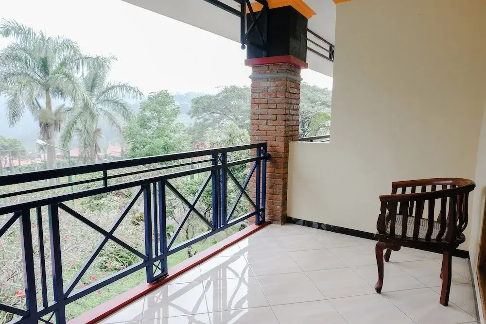 Capital O 893 Grand Pujon View Hotel