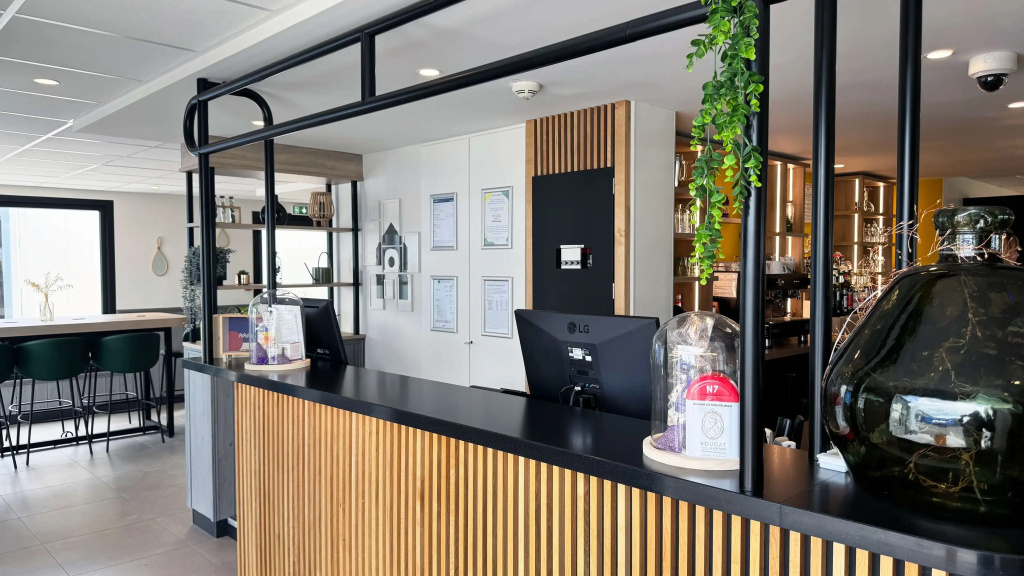 Hotel photo 2